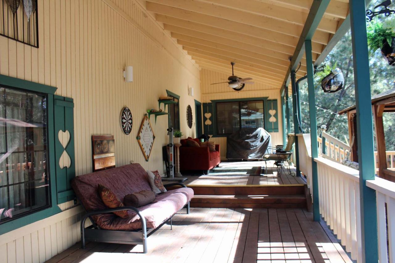 The Old Bear Bnb Pine Mountain Club Екстер'єр фото