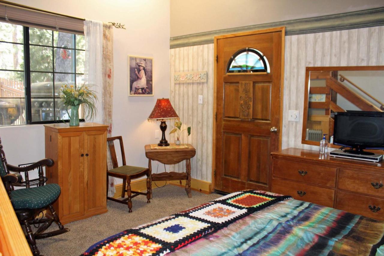 The Old Bear Bnb Pine Mountain Club Екстер'єр фото